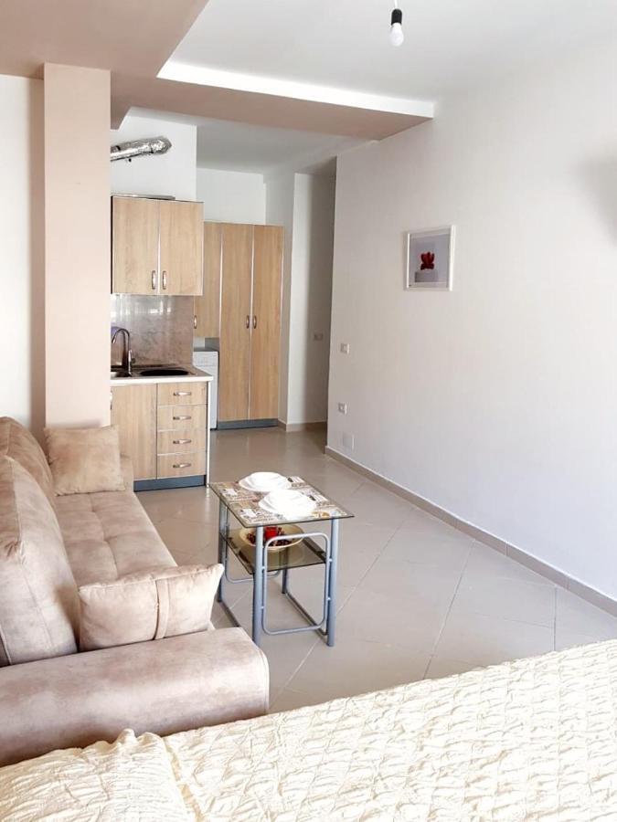 Apartamenti Velvet Shengjin Exterior photo